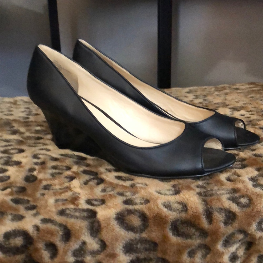 Nine West black peep toe wedges